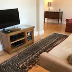 Σπίτι διακοπών Close House *