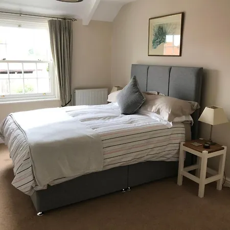 Close House Tatil Evi