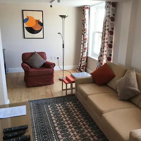 Close House Casa de Férias *